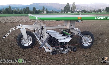 ARVAtec presenta FarmDroid, il robot agricolo a energia solare