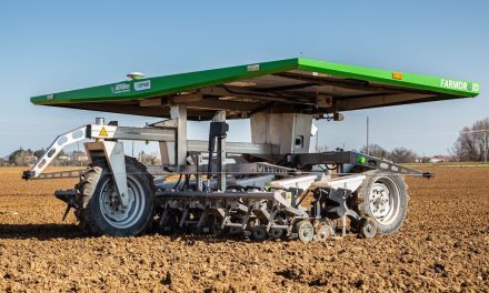 FarmDroid FD 20: doppio debutto italiano per il robot agricolo