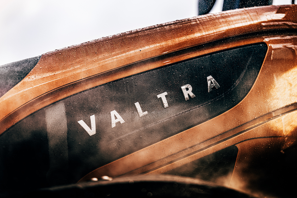 Valtra Serie S6