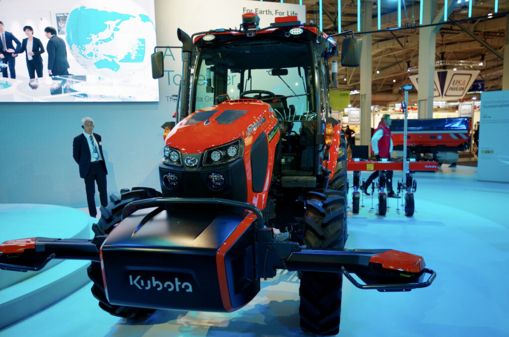 MR 1000A Agri Robo KVT di Kubota esposto ad Agritechnica 2023
