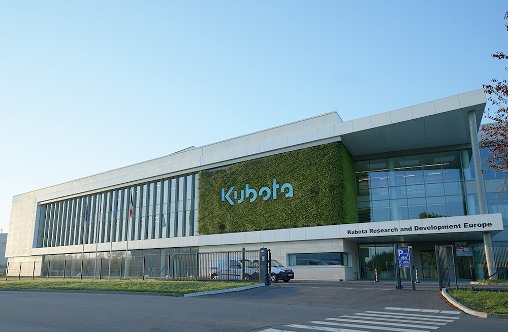 Il Centro di ricerca KRDE  di Kubota, un polo di ricerca e sviluppo con sede in Francia.