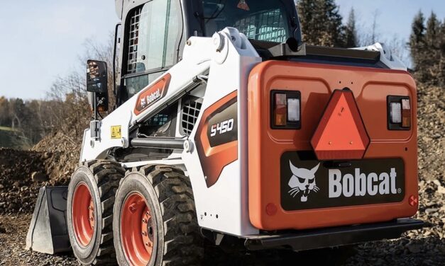 Doosan Bobcat, primo trimestre 2026 in crescita: ricavi a 1,53 miliardi di dollari e vola l’utile netto (+15%)